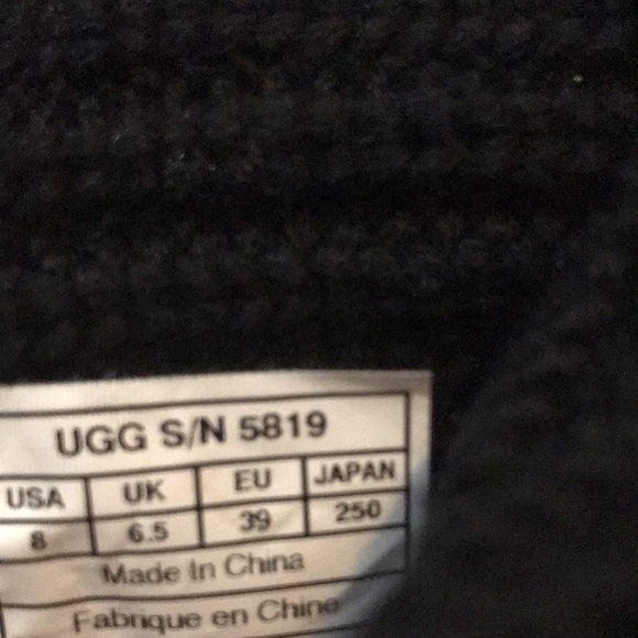 Ugg Cardy Boot - Picture 8 of 10